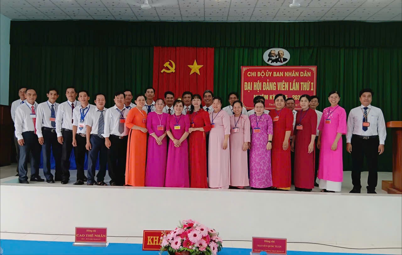Đại hội đảng viên Chi bộ cơ sở Ủy ban nhân dân xã Tân Long Hội, nhiệm kỳ 2025 - 2030
