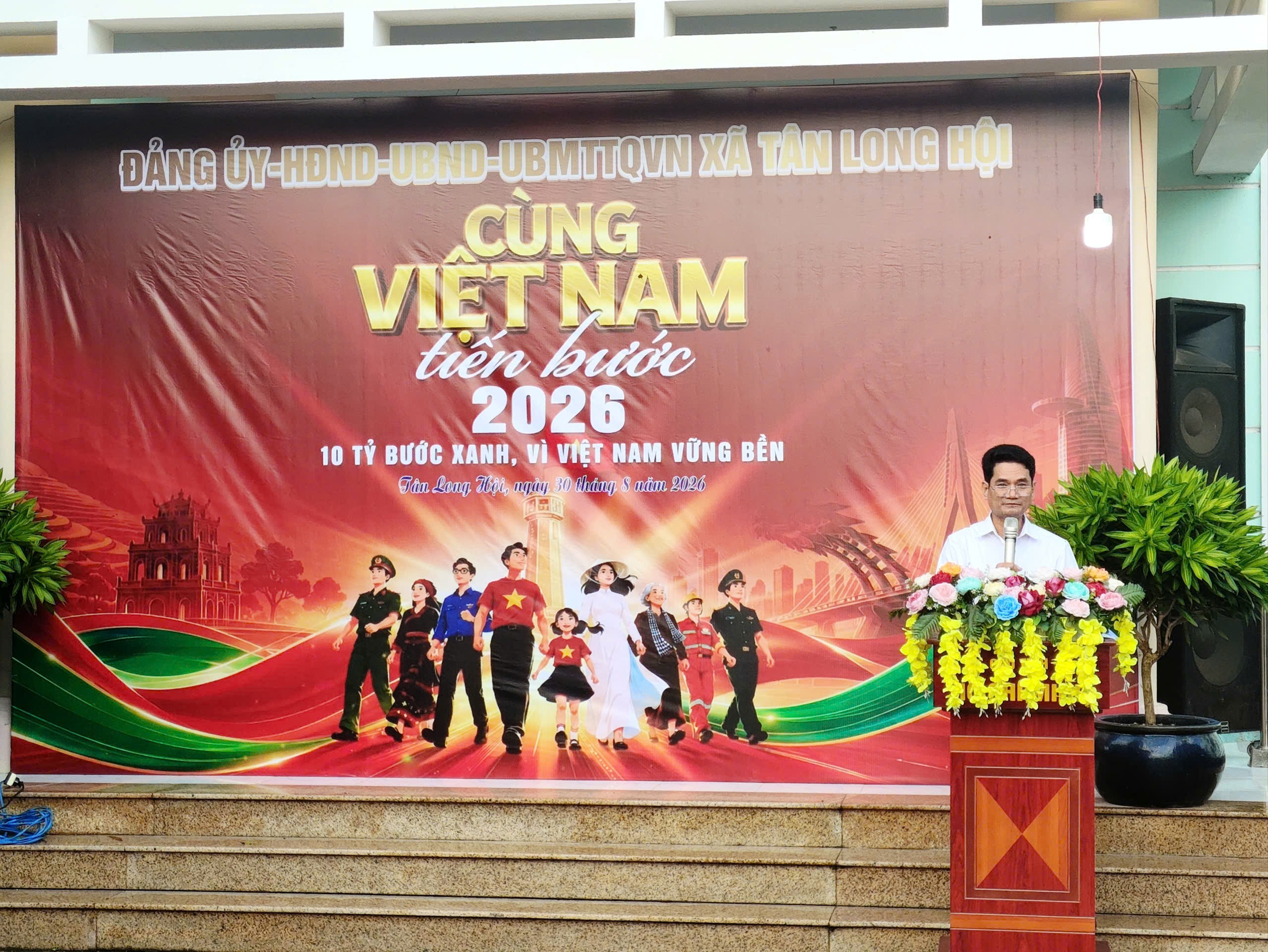 Tân Long Hội hưởng ứng hoạt động "Cùng Việt Nam tiến bước" năm 2026